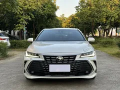 2023 Toyota Avalon 2.0L CVT Luxury, белый — фото 2