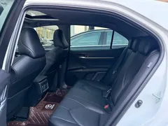2021 Toyota Camry 2.0G Luxury, белый — фото 7