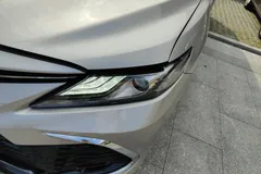 2021 Toyota Camry 2.0G Luxury — фото 2