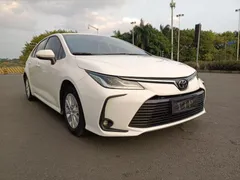 2021 Toyota Corolla 1.5L CVT, белый — фото 2