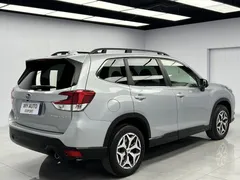 2022 Subaru Forester 2.0i AWD Luxury EyeSight — фото 4