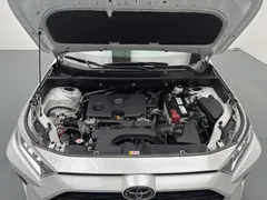 2021 Toyota RAV4 2.0L CVT 2WD Fashion, белый — фото 17