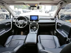 2022 Toyota RAV4 2.0L CVT 2WD Fashion, чёрный — фото 22
