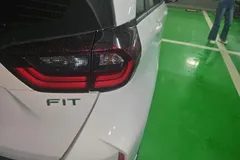 2023 Honda Fit 1.5L CVT, белый — фото 8
