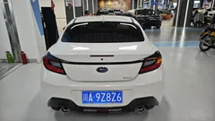 2022 Subaru BRZ 2.4L MT, белый — фото 5
