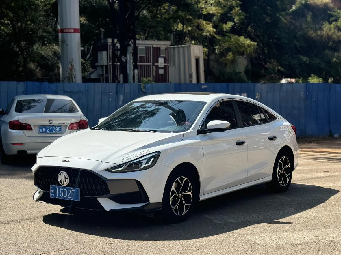 2023 MG MG5 180DVVT CVT Luxury