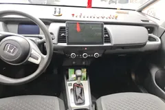 2021 Honda Fit 1.5L CVT, белый — фото 14