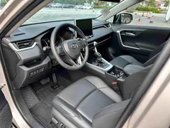 2022 Toyota Wildlander 2.0L 2WD Luxury Plus — фото 10