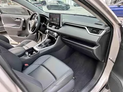 2022 Toyota Wildlander 2.0L 2WD Luxury Plus — фото 11