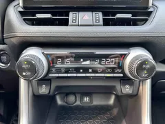2022 Toyota Wildlander 2.0L 2WD Luxury Plus — фото 17