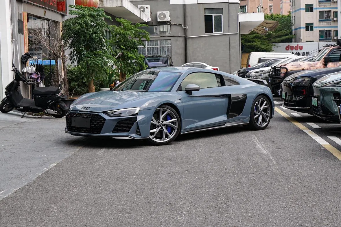 2022 Audi R8