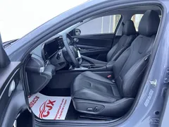 2022 Hyundai Elantra 1.5L CVT GLX Elite — фото 17