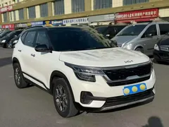 2021 Kia Seltos 1.5L CVT, белый — фото 3