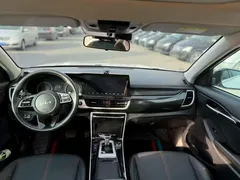 2021 Kia Seltos 1.5L CVT, белый — фото 5