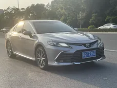 2023 Toyota Camry 2.5G Luxury — фото 3