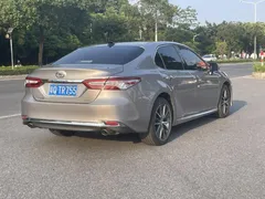 2023 Toyota Camry 2.5G Luxury — фото 7