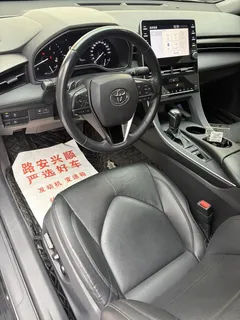 2021 Toyota Avalon 2.5L Luxury, чёрный — фото 7