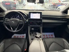 2021 Toyota Avalon 2.5L Luxury, чёрный — фото 13