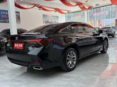 2021 Toyota Avalon 2.5L Luxury, чёрный — фото 17