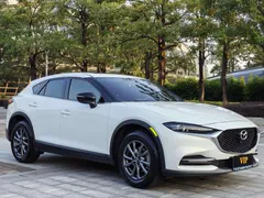 2021 Mazda CX-4 2.0L 2WD Skyactiv Vitality, белый — фото 3