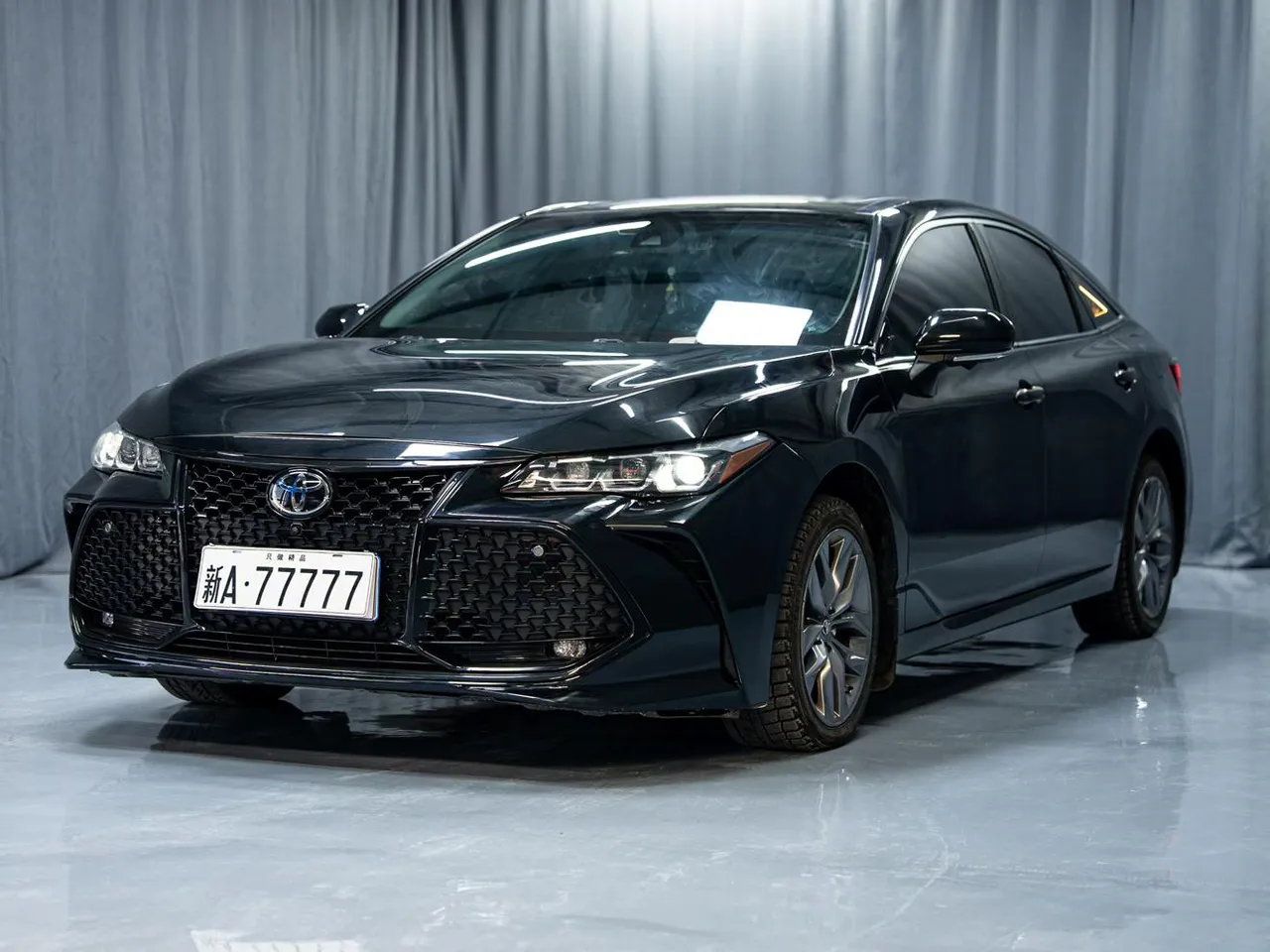 2022 Toyota Avalon 2.0L Luxury