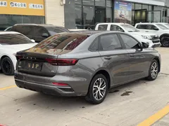 2022 Geely Emgrand 1.5L CVT Elite 4th Gen — фото 4
