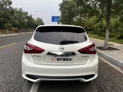 2021 Nissan Tiida 1.6L CVT Premium, белый — фото 4