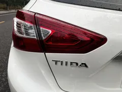 2021 Nissan Tiida 1.6L CVT Premium, белый — фото 9