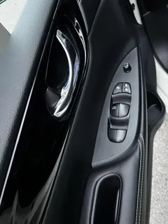 2021 Nissan Tiida 1.6L CVT Premium, белый — фото 19