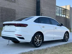 2022 Geely Emgrand 1.5L CVT Elite 4th Gen, белый — фото 6