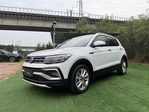 2022 Volkswagen Tacqua 1.5L AT Comfort
