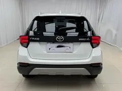 2022 Toyota Yaris L Zhixuan X 1.5L CVT Luxury Plus, белый — фото 5