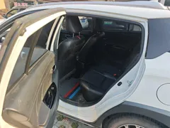 2022 Toyota Yaris L Zhixuan X 1.5L CVT Luxury Plus, белый — фото 9