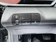 2023 Hyundai Elantra 1.5L CVT LUX Premium — фото 6