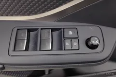 2022 Toyota IZOA 2.0L CARE, белый — фото 10