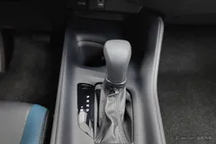 2022 Toyota IZOA 2.0L CARE, белый — фото 15