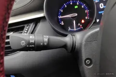 2022 Toyota IZOA 2.0L CARE, белый — фото 22