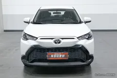 2023 Toyota Frontlander 2.0L CVT Elite, белый — фото 3