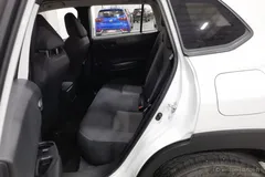 2023 Toyota Frontlander 2.0L CVT Elite, белый — фото 18