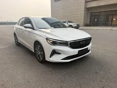 2023 Geely Emgrand 4th Gen Champion 1.5L CVT Flagship, белый — фото 3