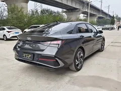 2023 Hyundai Elantra 1.5L CVT GLX Elite — фото 16