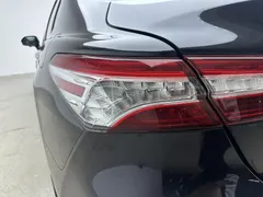 2021 Toyota Camry 2.5G Luxury, чёрный — фото 20