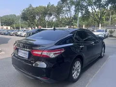 2021 Toyota Camry 2.0G Luxury, чёрный — фото 25