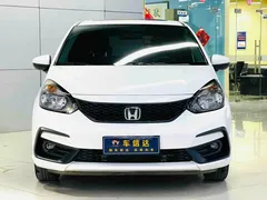 2021 Honda Fit 1.5L CVT, белый — фото 2