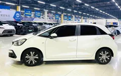 2021 Honda Fit 1.5L CVT, белый — фото 5