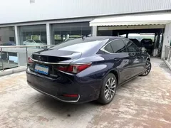 2021 Lexus ES 200 Excellence, чёрный — фото 5