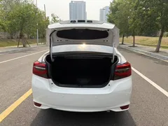 2022 Toyota Vios 1.5L CVT Chuangxing CARE, белый — фото 13