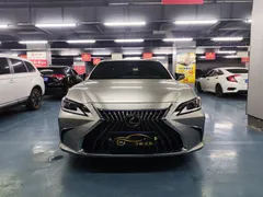 2021 Lexus ES 200 Excellence — фото 2