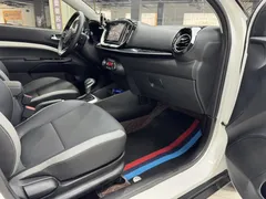 2021 Kia Yipao 1.4L CVT Sunroof, белый — фото 9