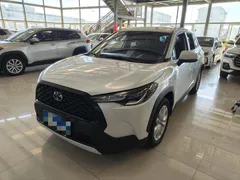 2023 Toyota Corolla Cross 2.0L CVT Luxury, белый — фото 1